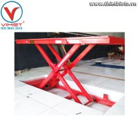 Bàn nâng xe máy âm nền